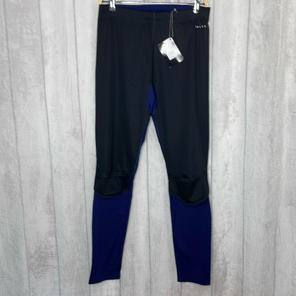 Falke Running pant. NWT.​